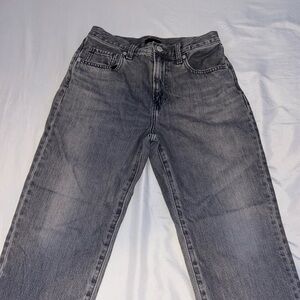 Uniqlo relaxed mid rise grey jeans!